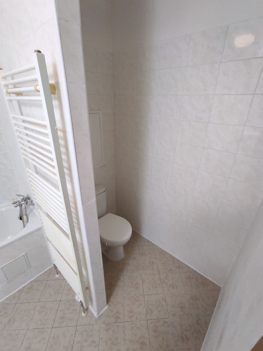 Pronájem bytu 1+kk 49 m², Hedvábná, Liberec, Liberecký kraj Pronájem bytu 1+kk 49 m², Hedvábná, Liberec, Liberecký kraj