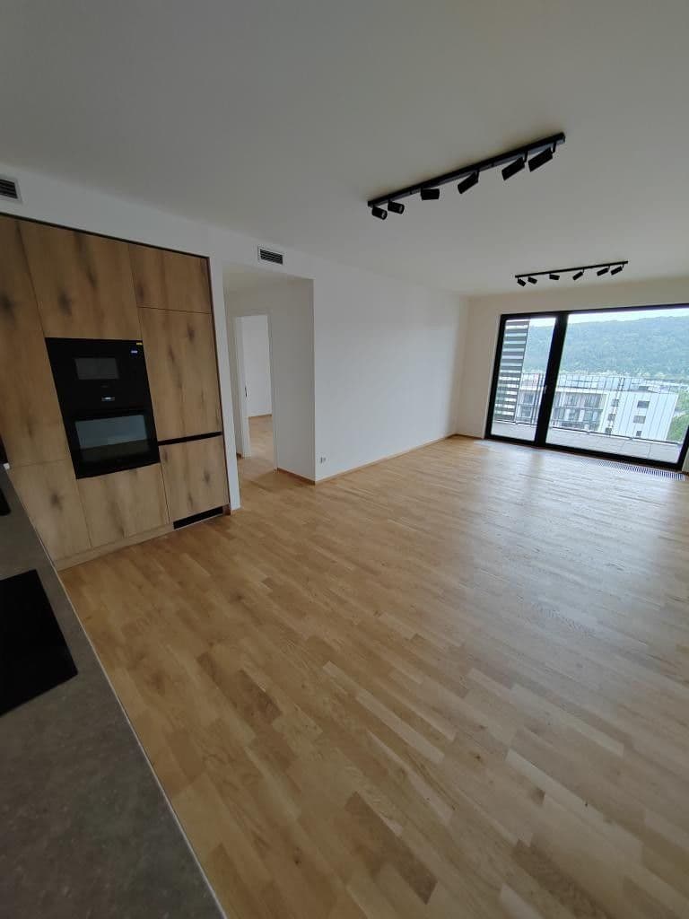 Pronájem bytu 2+kk 73 m², Mezi Vodami, Praha, Praha Pronájem bytu 2+kk 73 m², Mezi Vodami, Praha, Praha