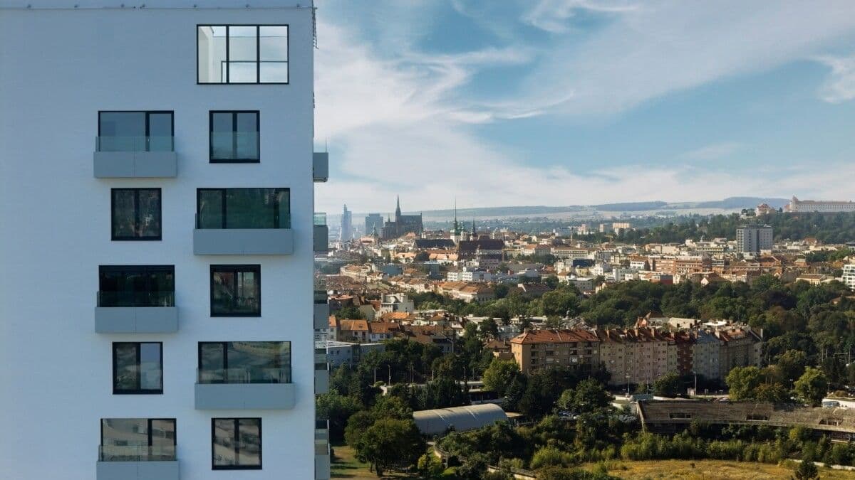 Pronájem bytu 1+kk 44 m², třída Generála Píky, Brno, Jihomoravský kraj Pronájem bytu 1+kk 44 m², třída Generála Píky, Brno, Jihomoravský kraj