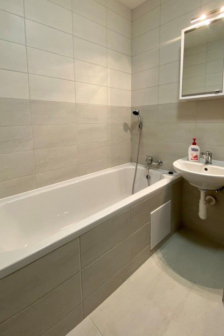 Pronájem bytu 2+kk 48 m², Litoměřická, Štětí, Ústecký kraj Pronájem bytu 2+kk 48 m², Litoměřická, Štětí, Ústecký kraj