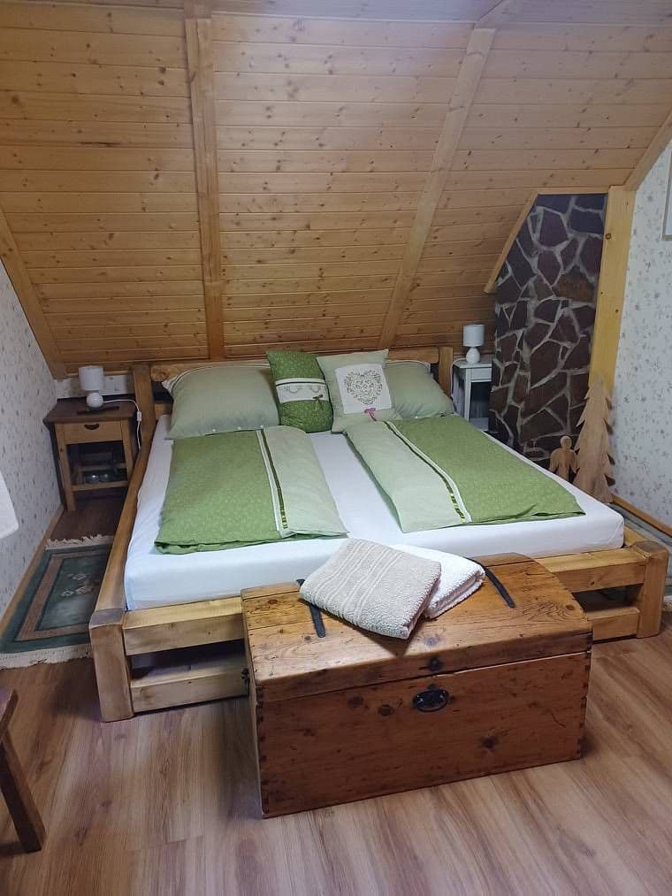 Pronájem chaty, chalupy, Český Jiřetín, Ústecký kraj Pronájem chaty, chalupy, Český Jiřetín, Ústecký kraj