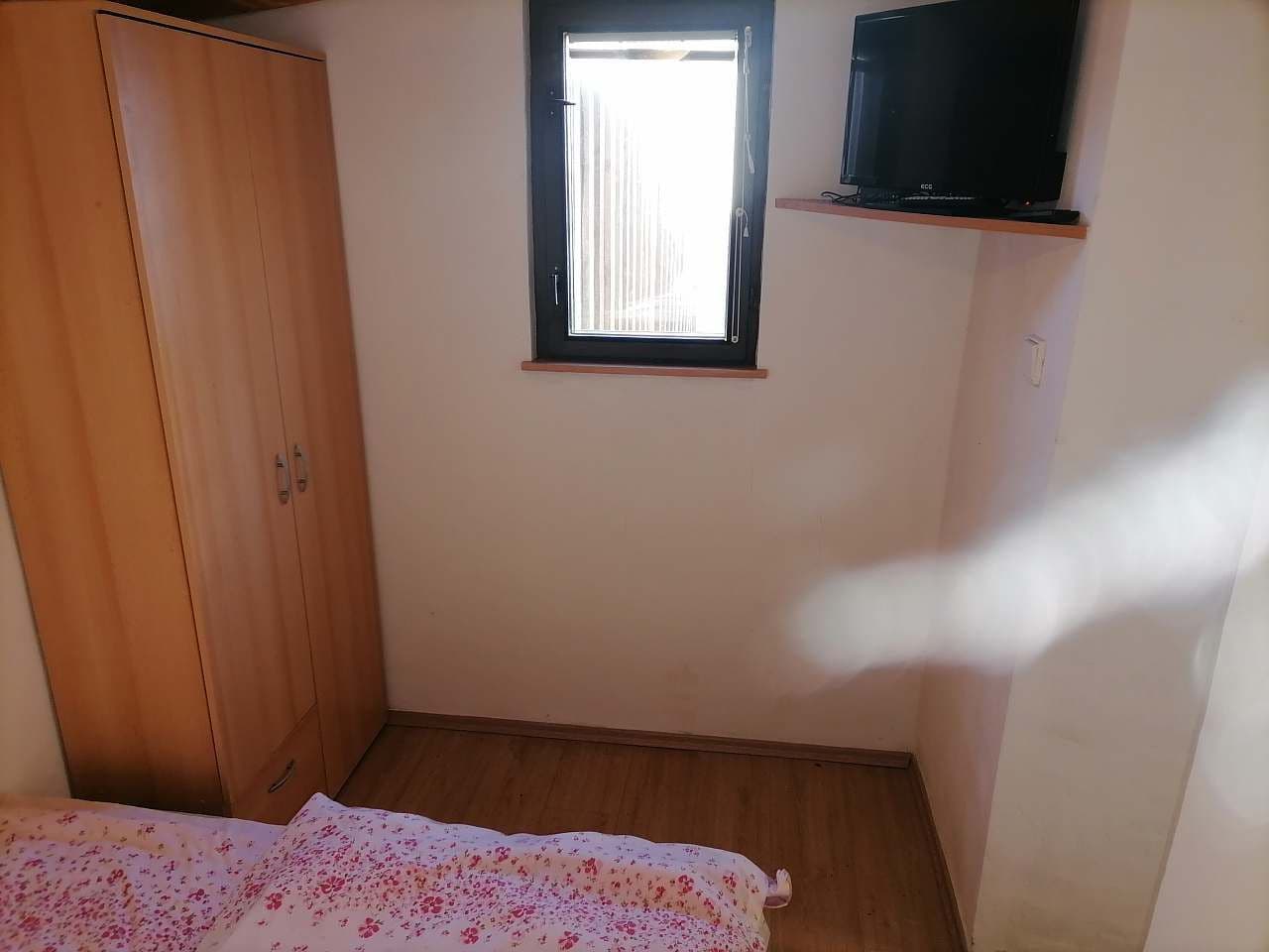 Pronájem chaty, chalupy, Lišov, Jihočeský kraj Pronájem chaty, chalupy, Lišov, Jihočeský kraj