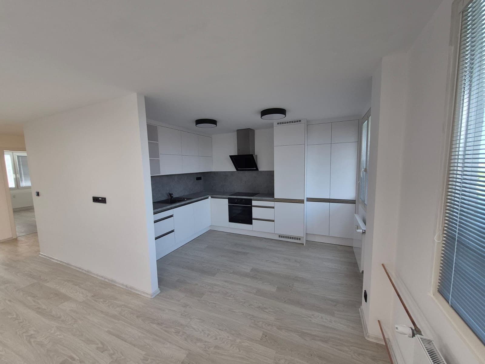 Pronájem bytu 3+kk 70 m², Zárybská, Praha, Praha Pronájem bytu 3+kk 70 m², Zárybská, Praha, Praha