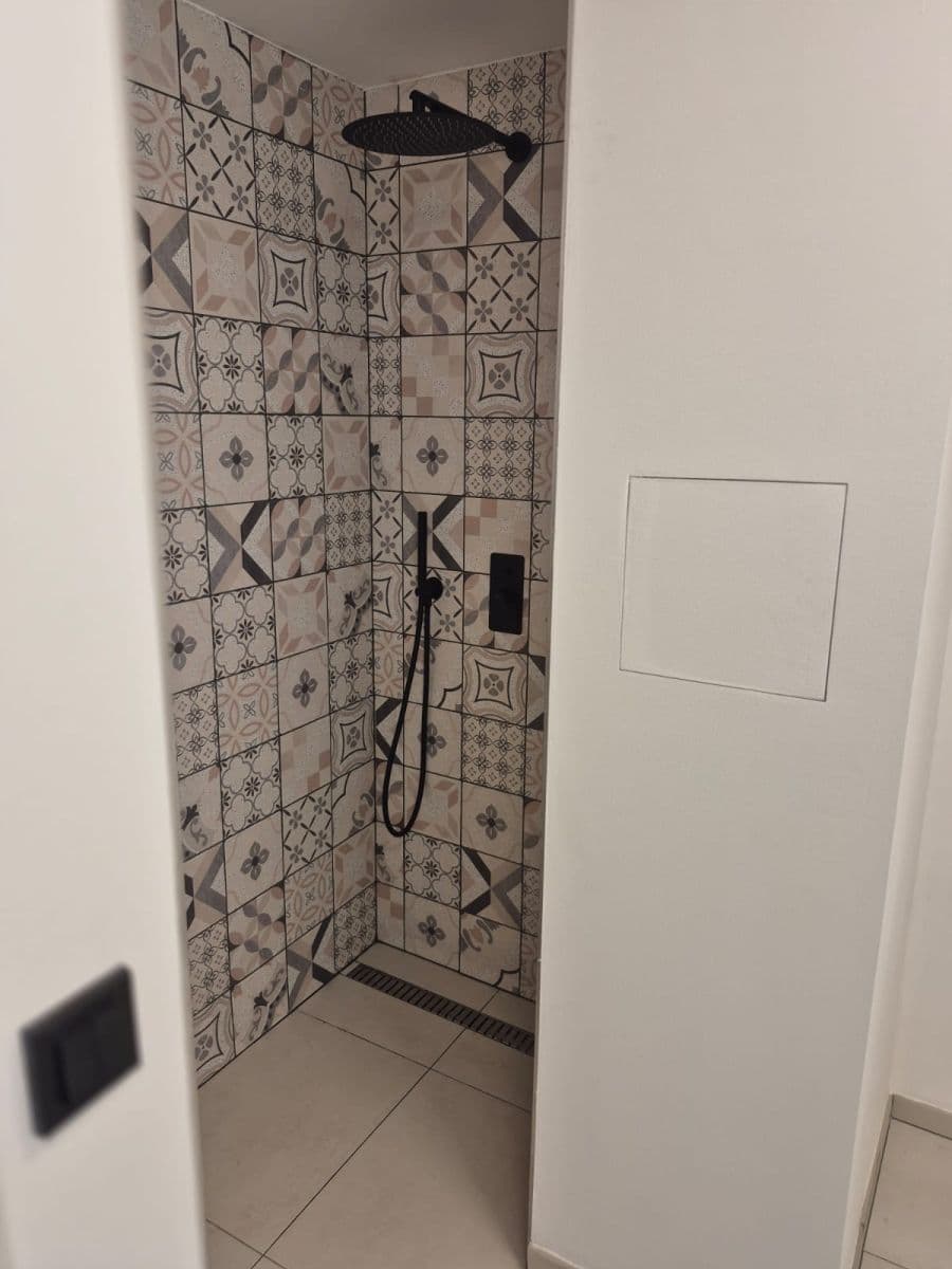Pronájem bytu 3+kk 70 m², Zárybská, Praha, Praha Pronájem bytu 3+kk 70 m², Zárybská, Praha, Praha
