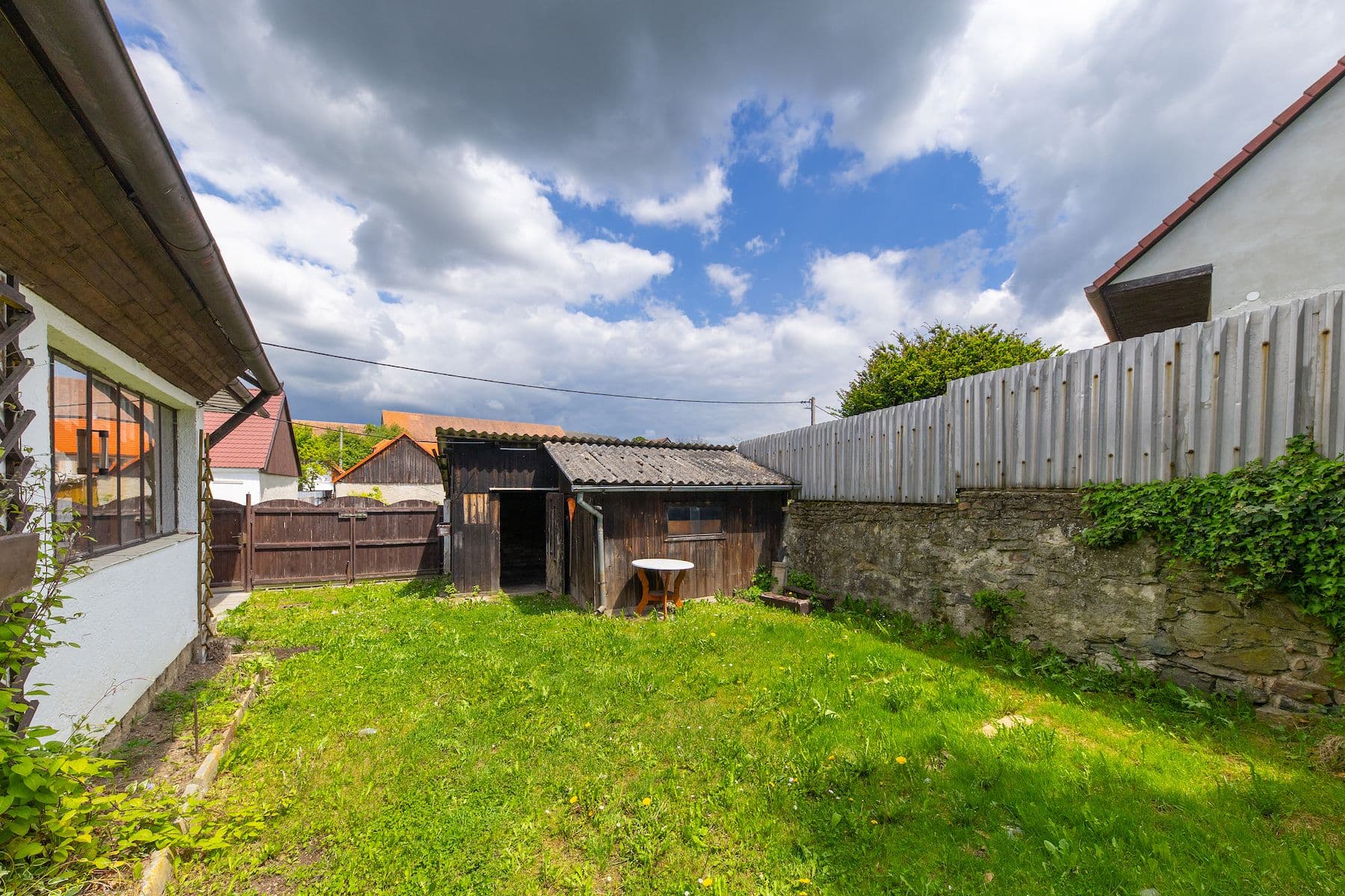 Prodej domu 130 m², pozemek 2.017 m², Radkovice u Budče, Radkovice u Budče, Kraj Vysočina Prodej domu 130 m², pozemek 2.017 m², Radkovice u Budče, Radkovice u Budče, Kraj Vysočina