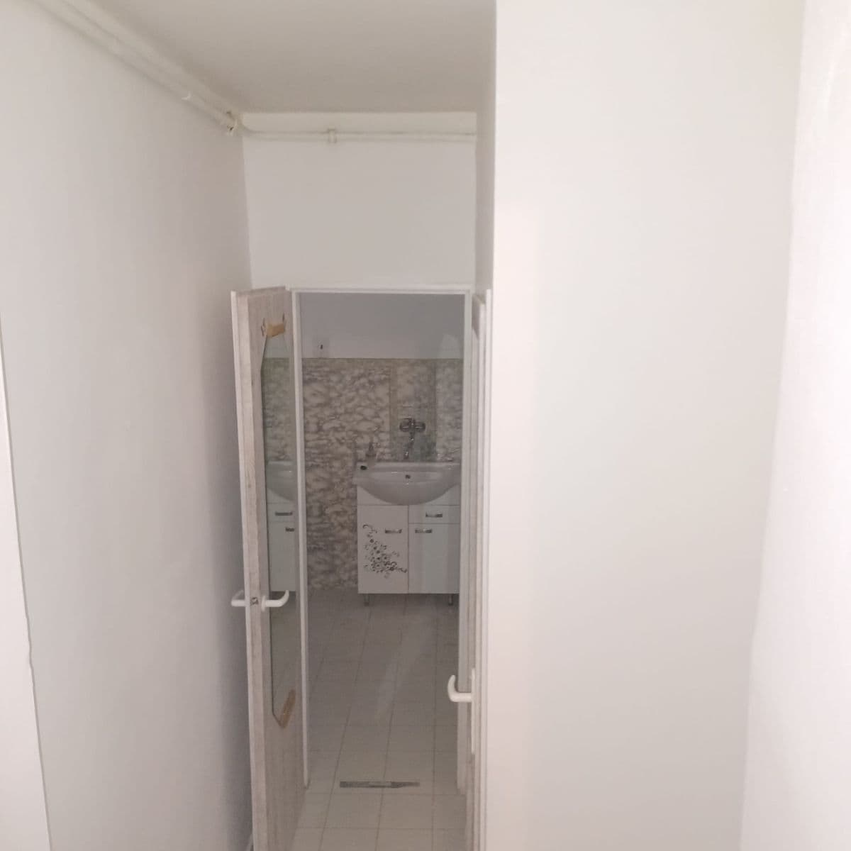 Pronájem bytu 1+1 52 m², Skuhrov nad Bělou, Královéhradecký kraj Pronájem bytu 1+1 52 m², Skuhrov nad Bělou, Královéhradecký kraj