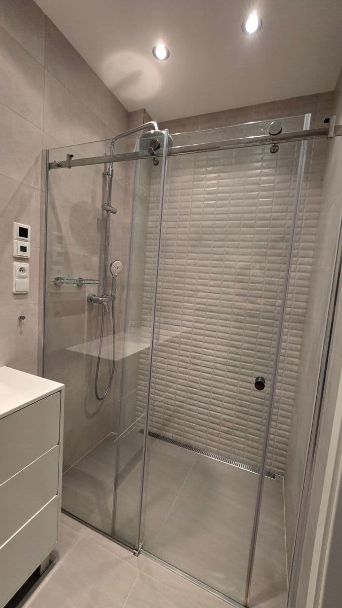 Pronájem bytu 2+1 54 m², Bulharská, Praha, Praha Pronájem bytu 2+1 54 m², Bulharská, Praha, Praha