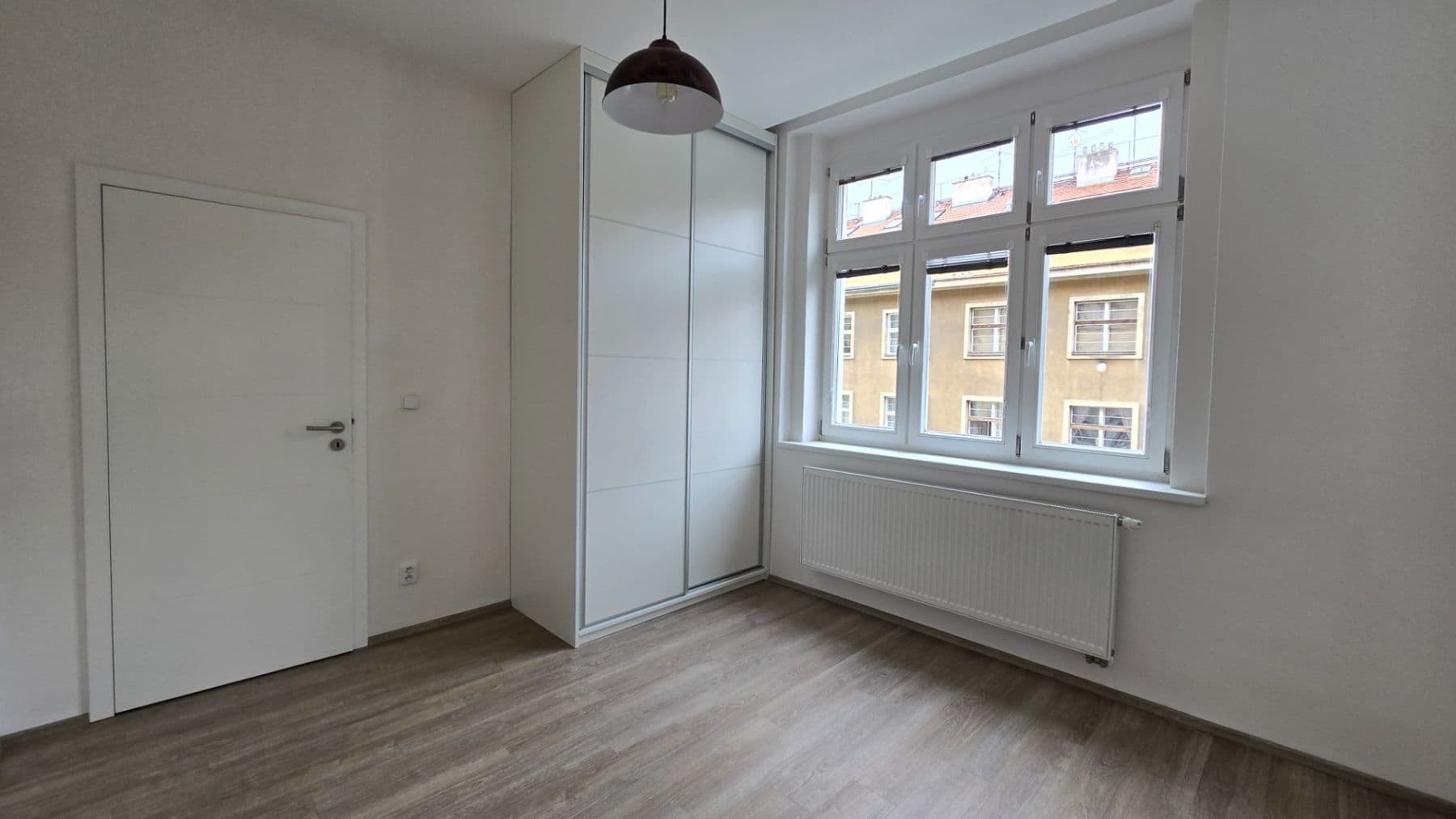 Pronájem bytu 2+1 54 m², Bulharská, Praha, Praha Pronájem bytu 2+1 54 m², Bulharská, Praha, Praha