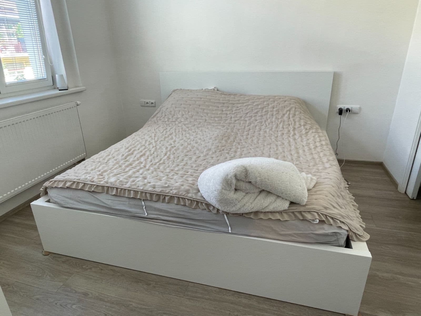Pronájem bytu 2+1 54 m², Bulharská, Praha, Praha Pronájem bytu 2+1 54 m², Bulharská, Praha, Praha