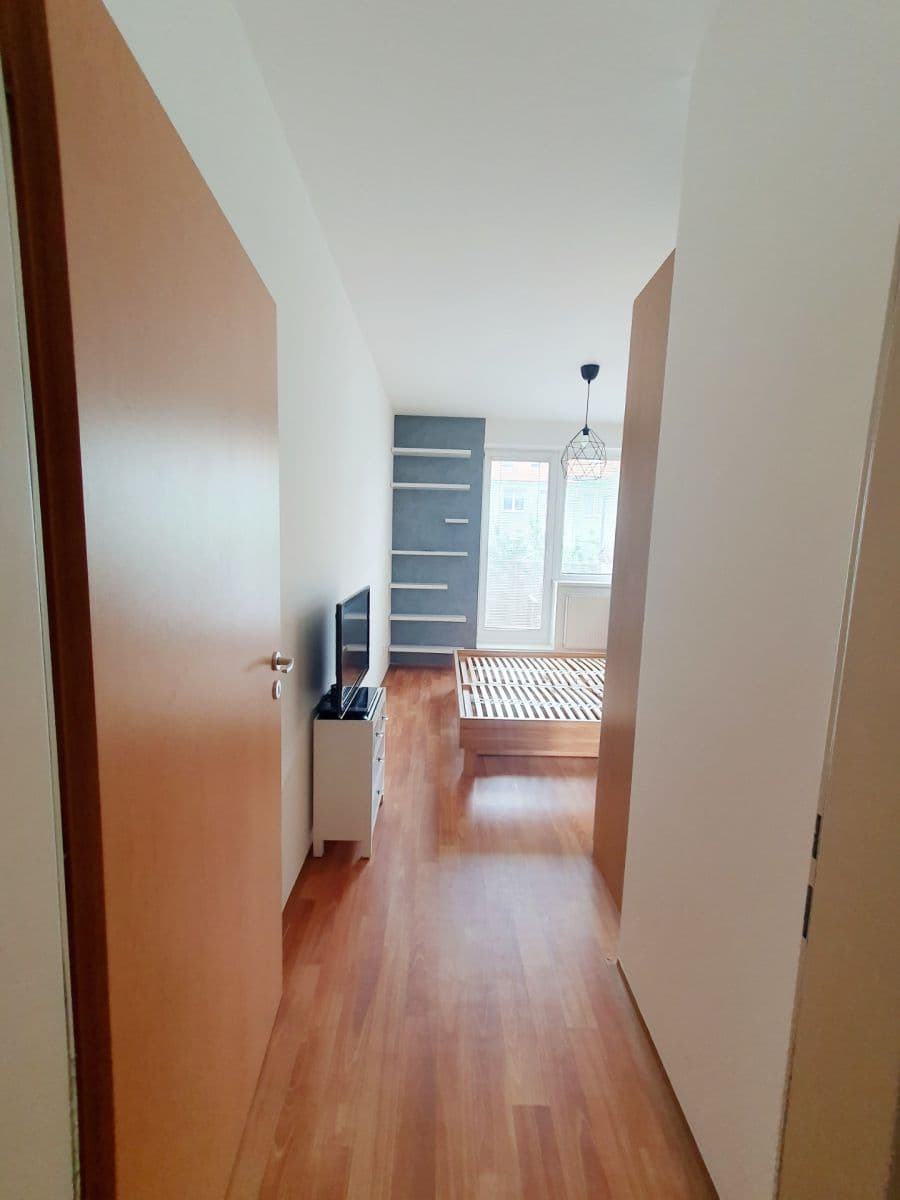Pronájem bytu 2+kk 46 m², Herlíkovická, Praha, Praha Pronájem bytu 2+kk 46 m², Herlíkovická, Praha, Praha
