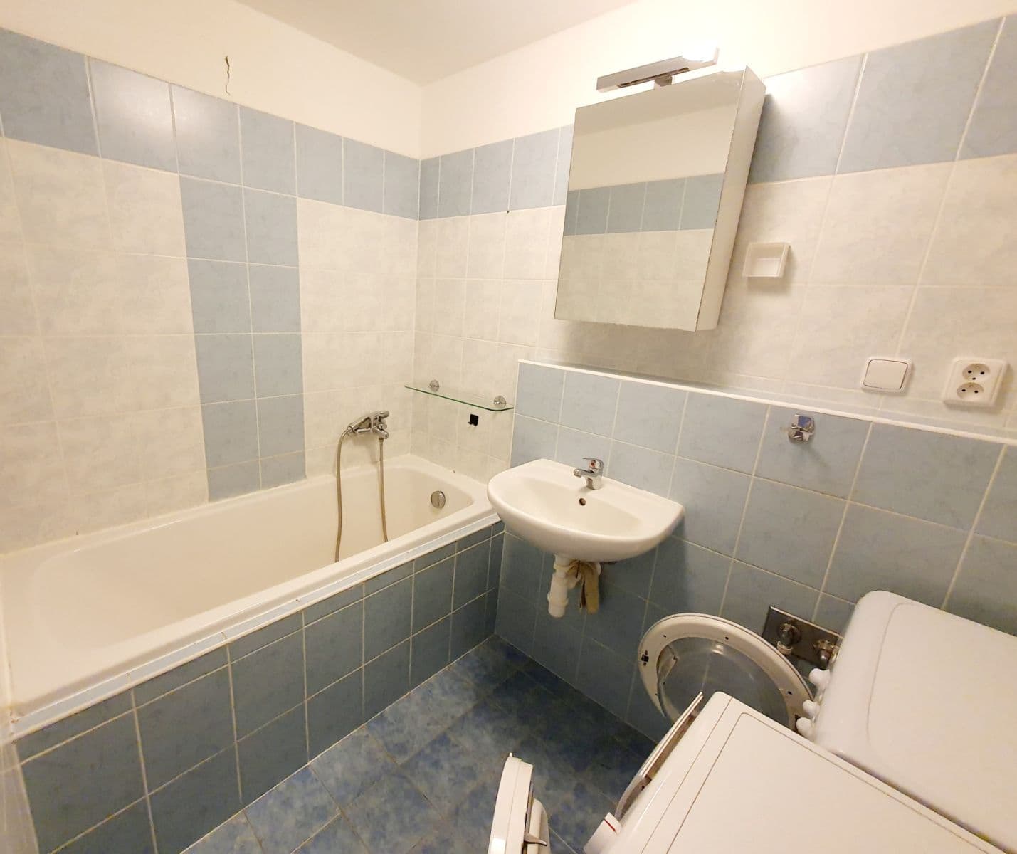 Pronájem bytu 2+kk 46 m², Herlíkovická, Praha, Praha Pronájem bytu 2+kk 46 m², Herlíkovická, Praha, Praha