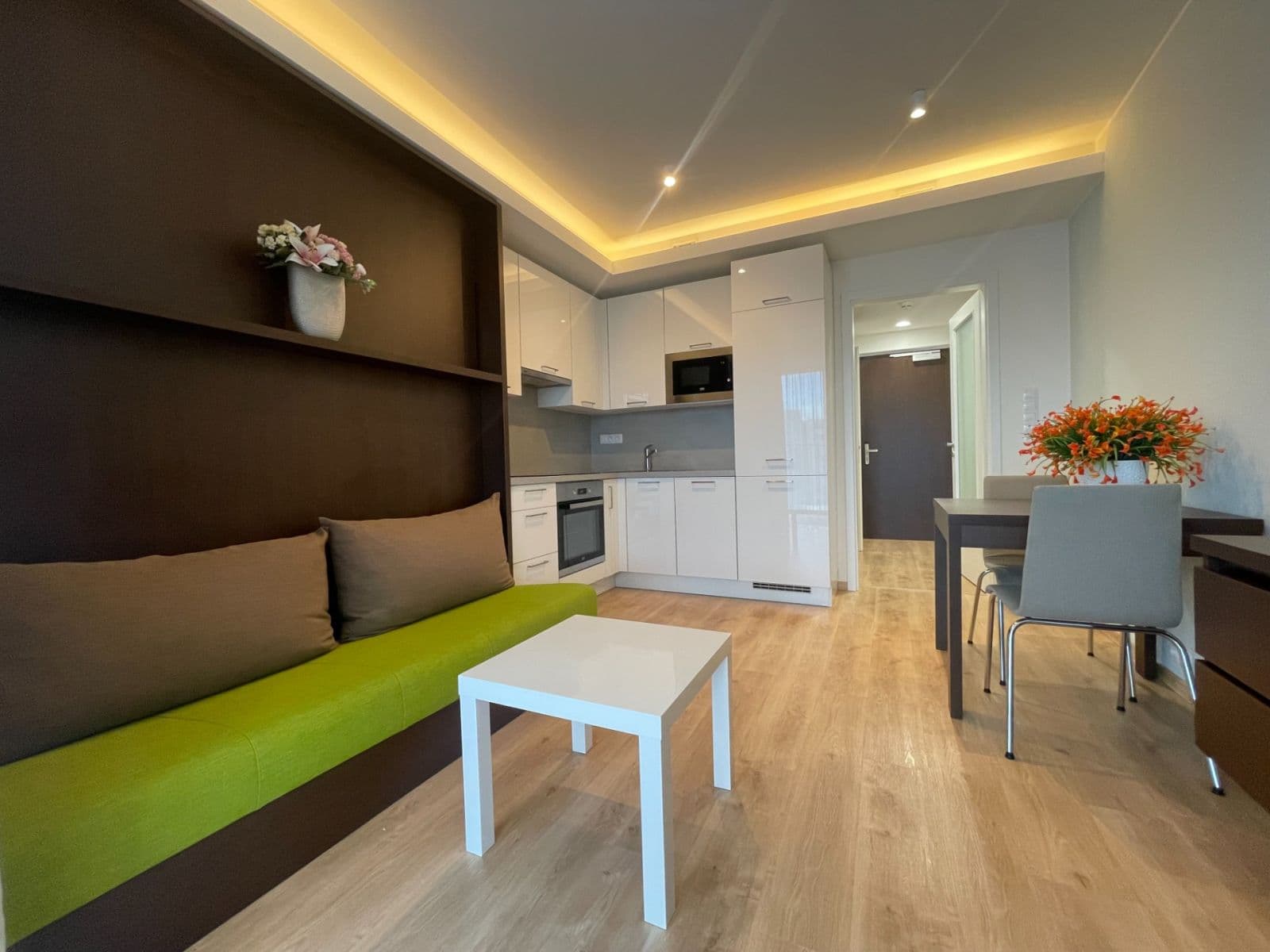 Pronájem bytu 1+kk 27 m², Mukařovského, Praha, Praha Pronájem bytu 1+kk 27 m², Mukařovského, Praha, Praha