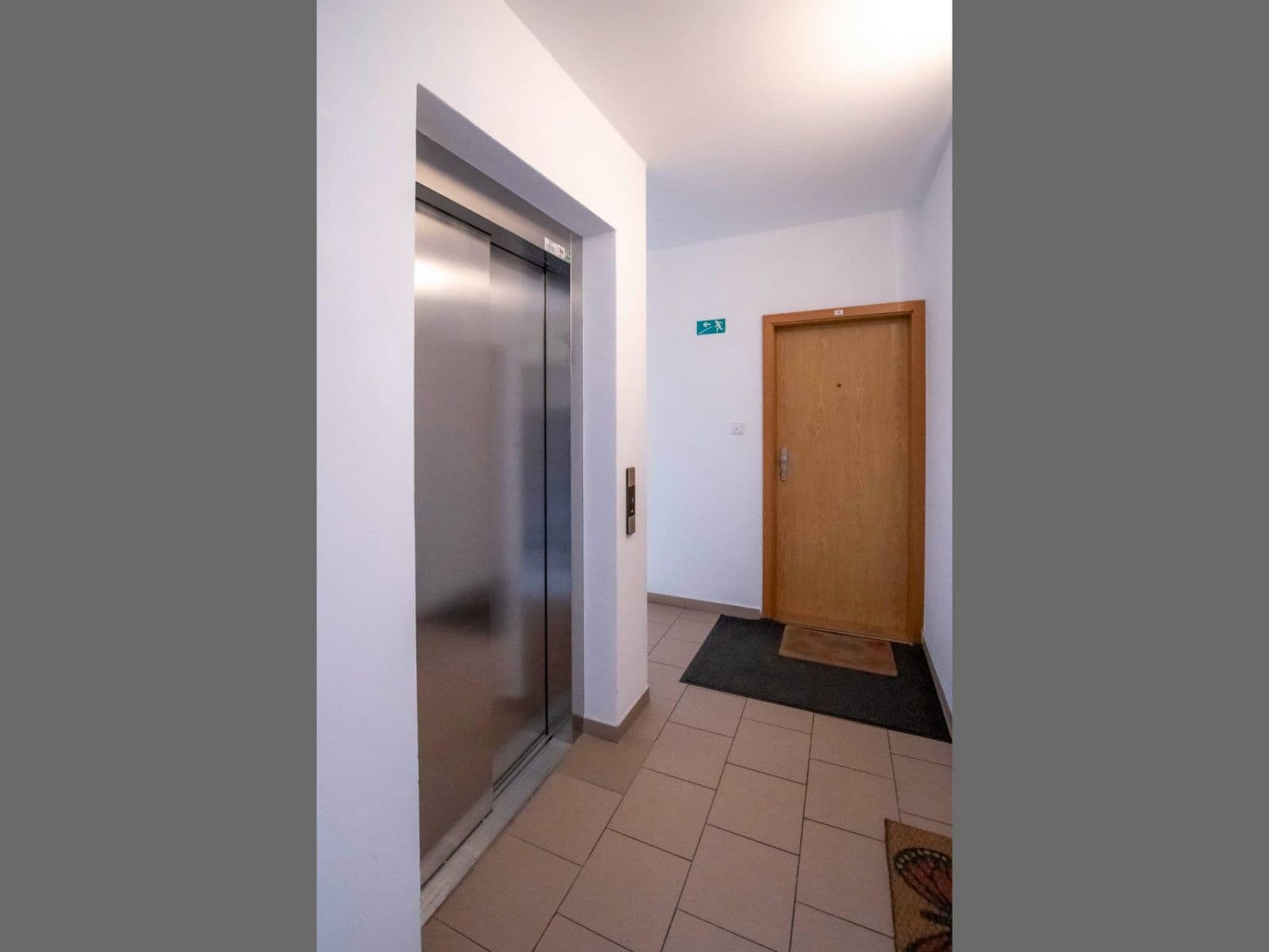 Pronájem bytu 2+kk 55 m², Braunerova, Praha, Praha Pronájem bytu 2+kk 55 m², Braunerova, Praha, Praha