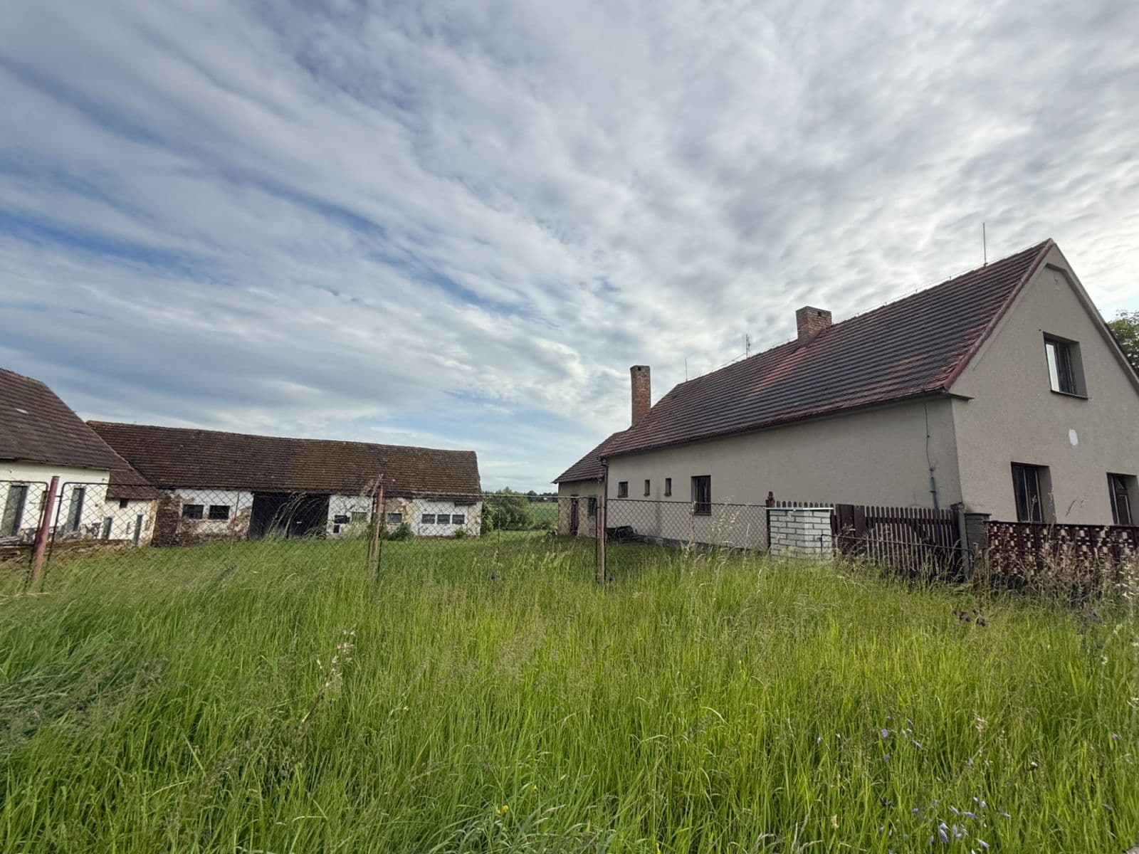 Prodej domu 292 m², pozemek 9.653 m², Stehlovice, Jihočeský kraj Prodej domu 292 m², pozemek 9.653 m², Stehlovice, Jihočeský kraj
