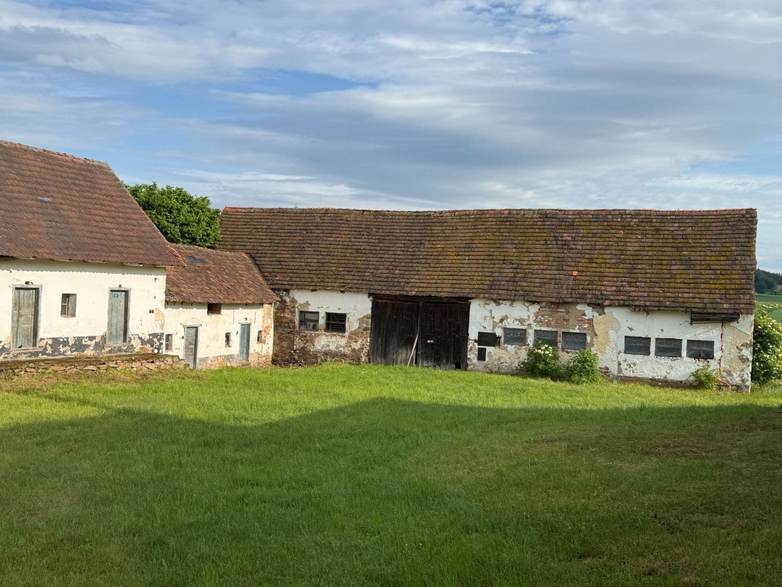 Prodej domu 292 m², pozemek 9.653 m², Stehlovice, Jihočeský kraj Prodej domu 292 m², pozemek 9.653 m², Stehlovice, Jihočeský kraj