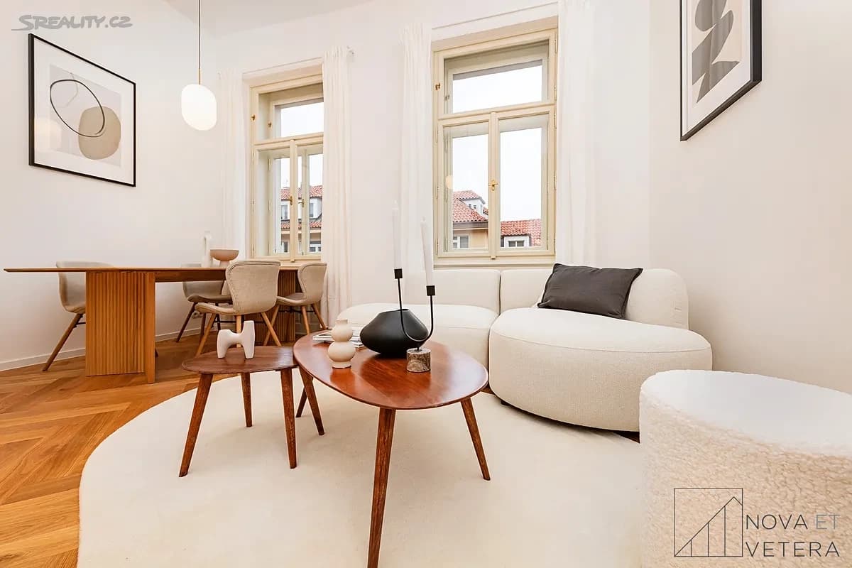 Pronájem bytu 2+kk 71 m², Újezd, Praha, Praha Pronájem bytu 2+kk 71 m², Újezd, Praha, Praha