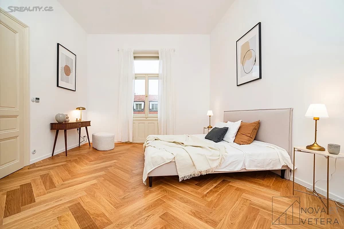 Pronájem bytu 2+kk 71 m², Újezd, Praha, Praha Pronájem bytu 2+kk 71 m², Újezd, Praha, Praha
