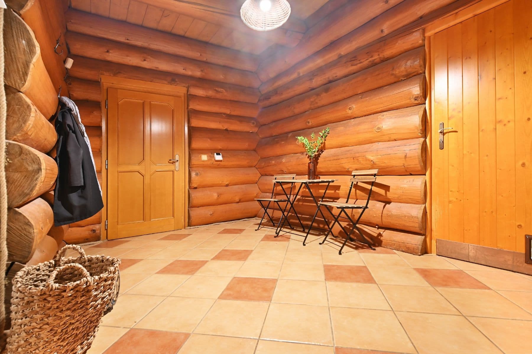 Prodej domu 296 m², pozemek 1.181 m², Ke Kaménce, Louňovice, Středočeský kraj Prodej domu 296 m², pozemek 1.181 m², Ke Kaménce, Louňovice, Středočeský kraj