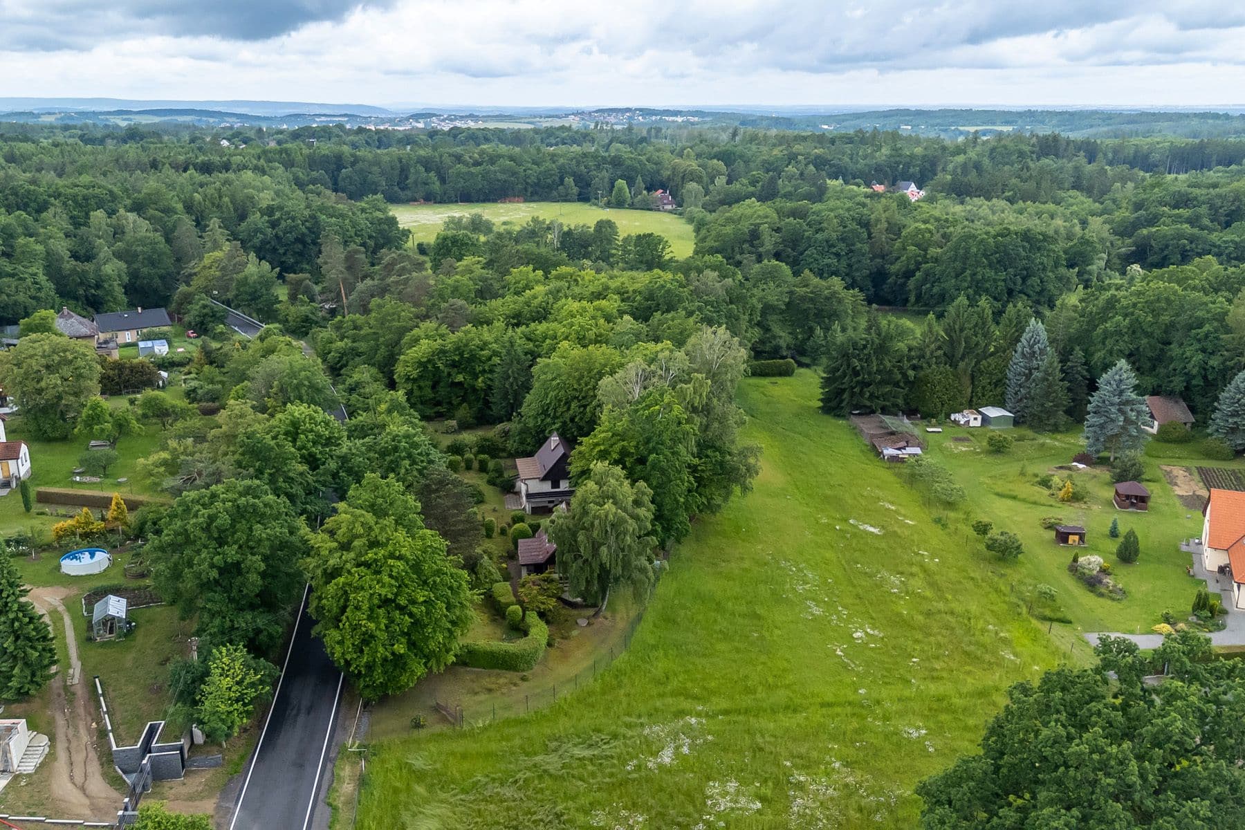 Prodej pozemku 950 m², Jílovská, Kamenice, Středočeský kraj Prodej pozemku 950 m², Jílovská, Kamenice, Středočeský kraj