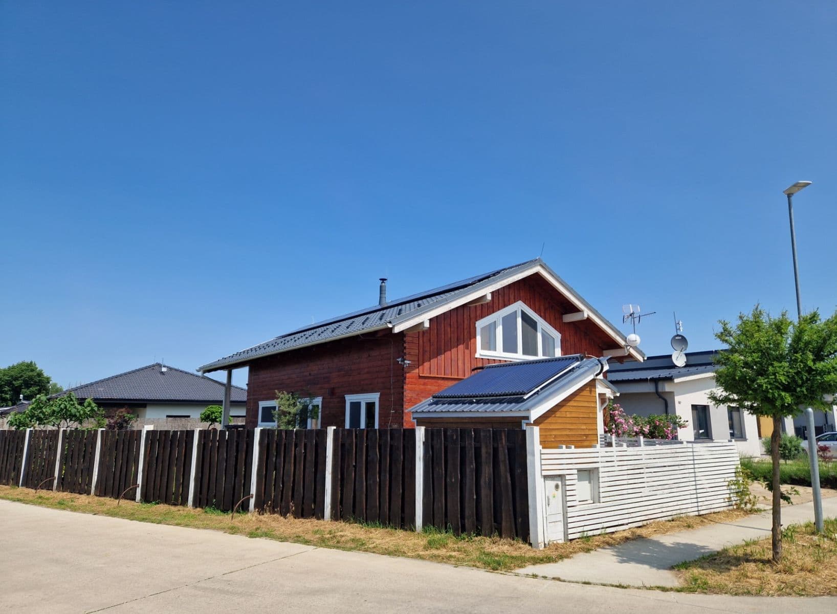 Prodej domu 1 m², pozemek 476 m², Malé Leváre, Bratislavský kraj Prodej domu 1 m², pozemek 476 m², Malé Leváre, Bratislavský kraj