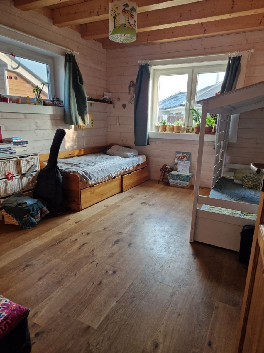 Prodej domu 1 m², pozemek 476 m², Malé Leváre, Bratislavský kraj Prodej domu 1 m², pozemek 476 m², Malé Leváre, Bratislavský kraj