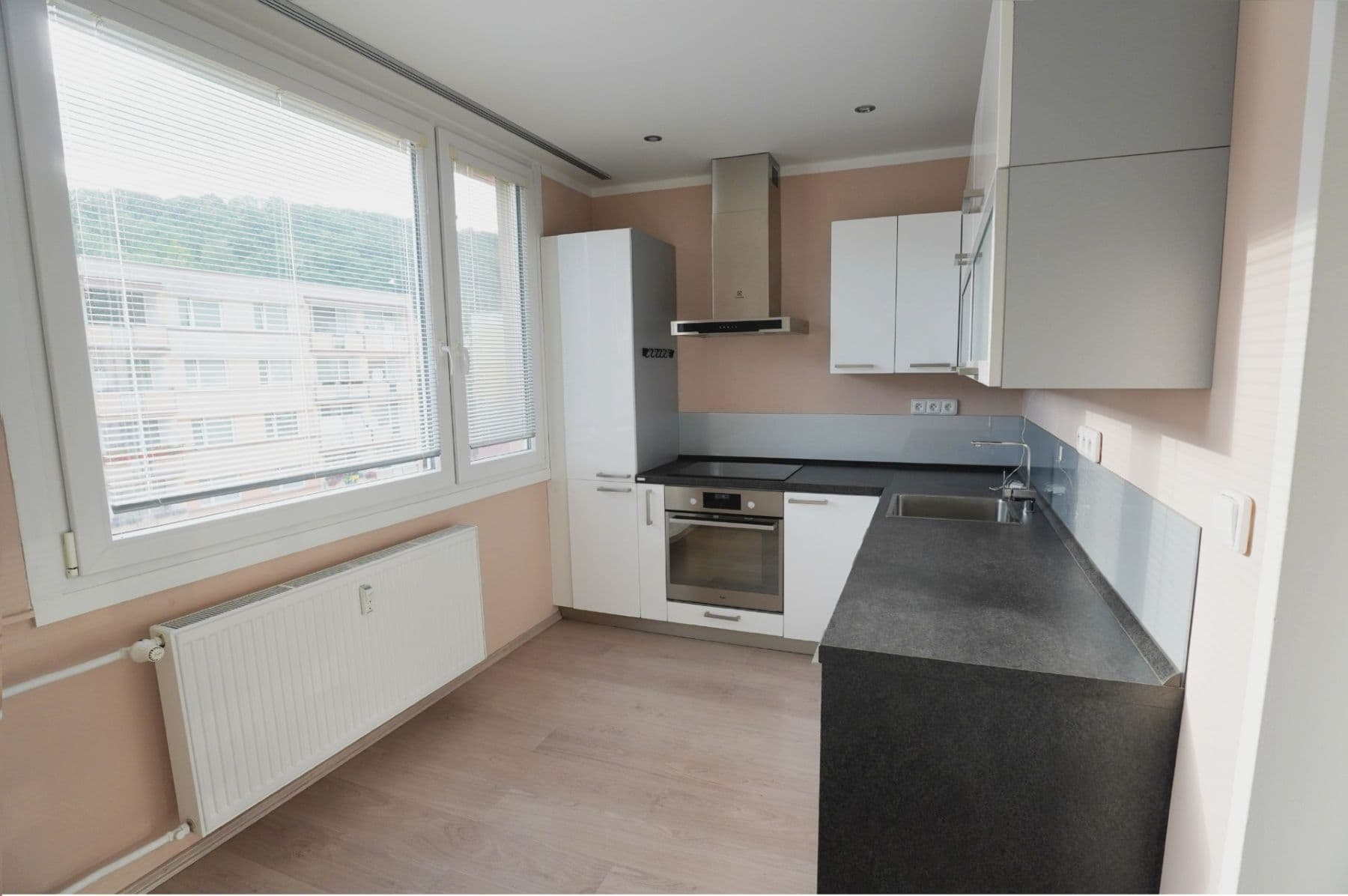 Prodej bytu 2+1 61 m², Sídliště II, Povrly, Ústecký kraj Prodej bytu 2+1 61 m², Sídliště II, Povrly, Ústecký kraj