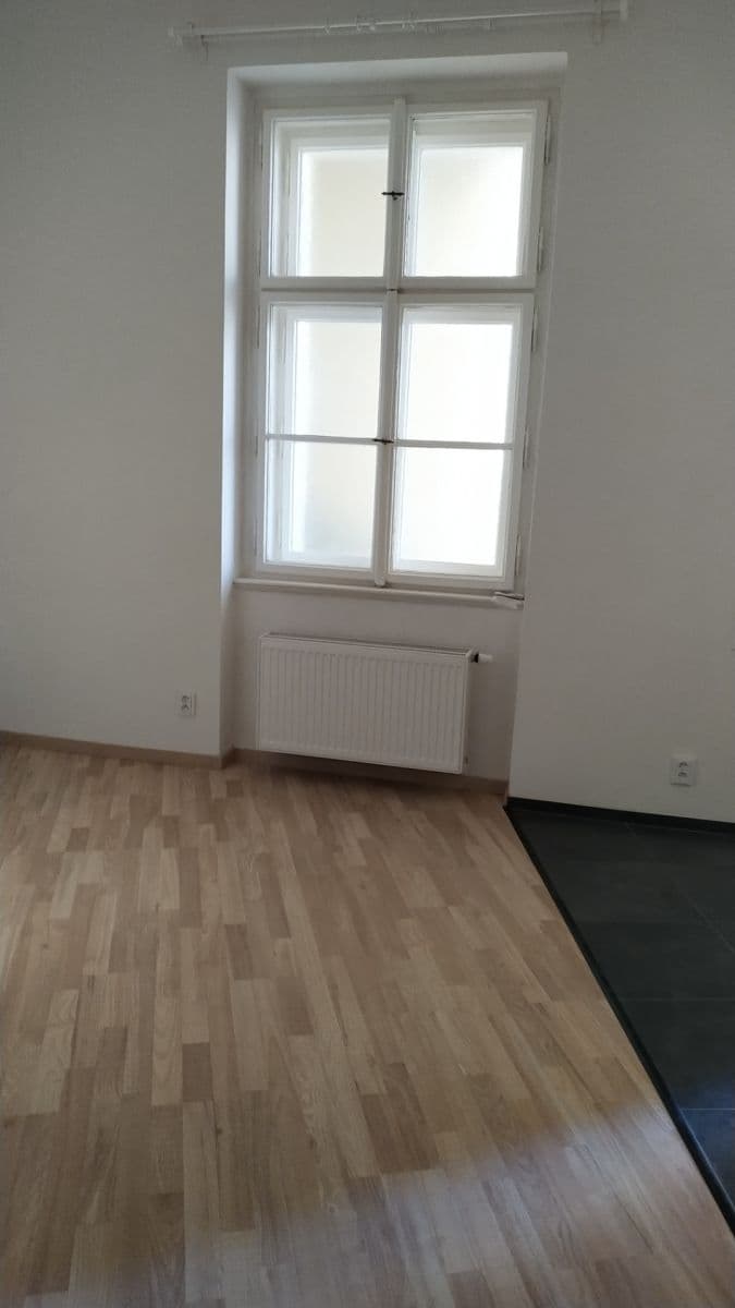 Pronájem bytu 2+kk 38 m², Vratislavova, Praha, Praha Pronájem bytu 2+kk 38 m², Vratislavova, Praha, Praha