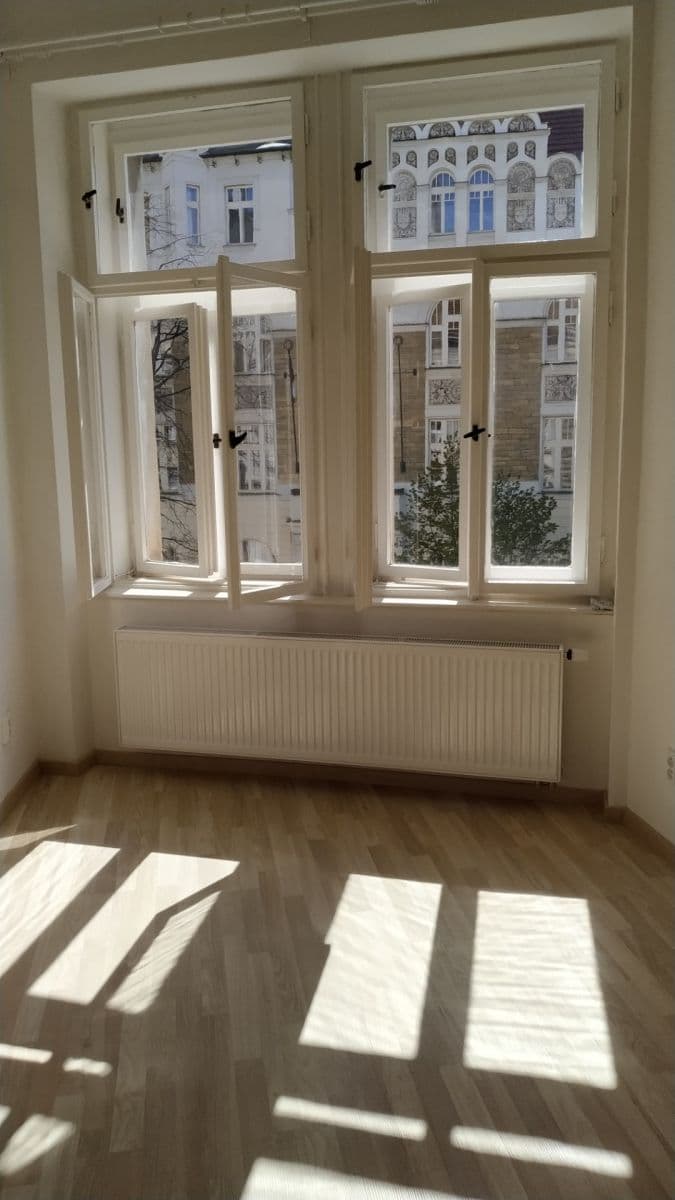 Pronájem bytu 2+kk 38 m², Vratislavova, Praha, Praha Pronájem bytu 2+kk 38 m², Vratislavova, Praha, Praha