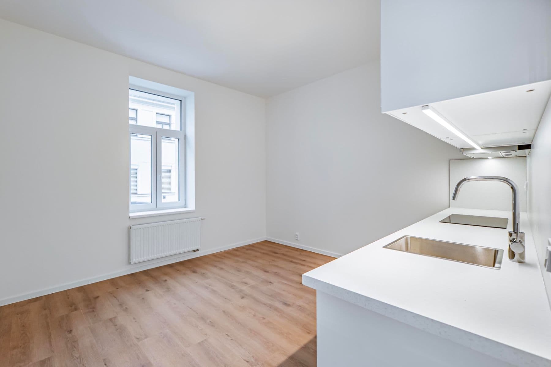 Pronájem bytu 1+kk 21 m², Na Mokřině, Praha, Praha Pronájem bytu 1+kk 21 m², Na Mokřině, Praha, Praha