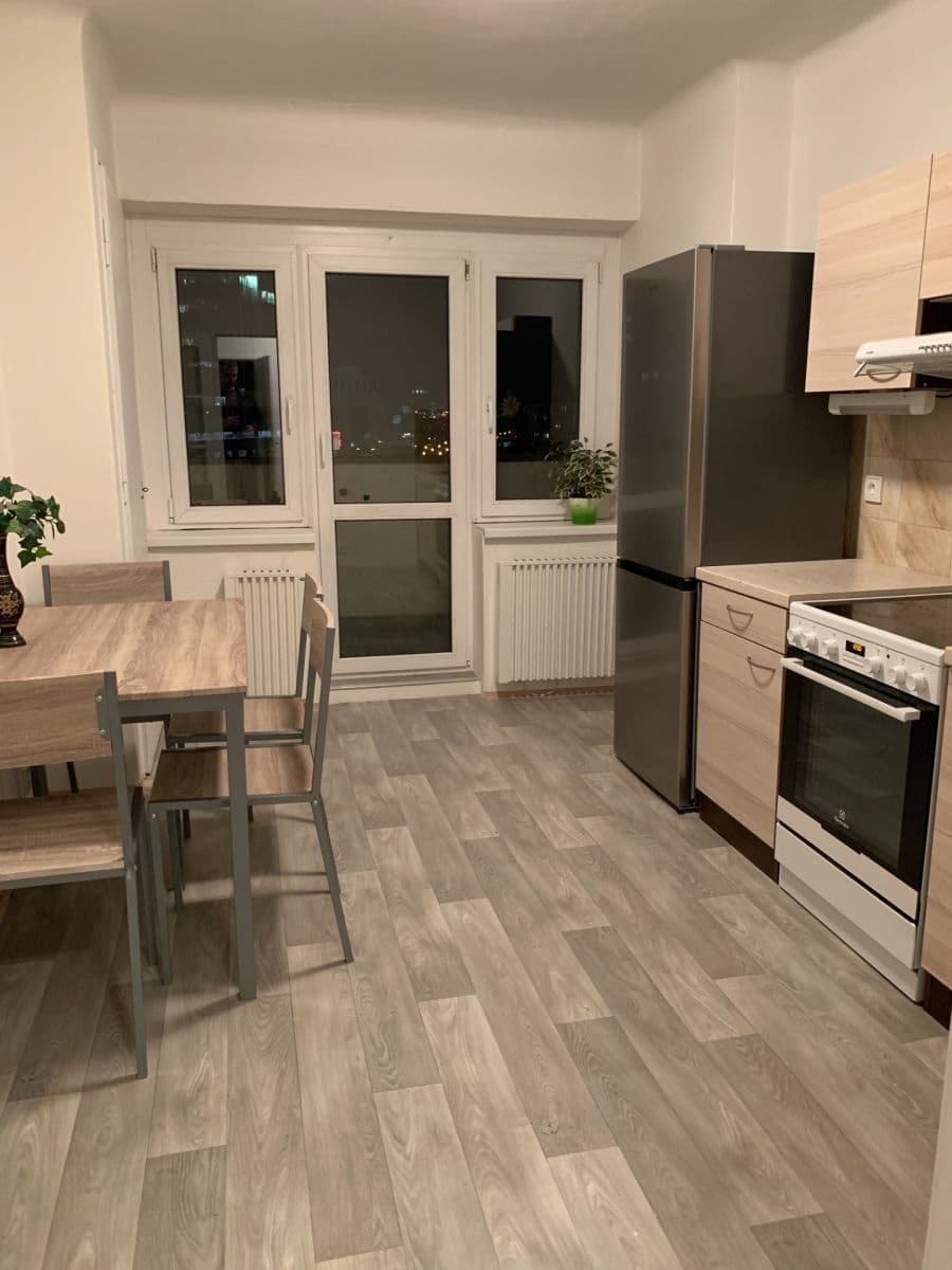 Pronájem bytu 1+1 38 m², Hvězdova, Praha, Praha Pronájem bytu 1+1 38 m², Hvězdova, Praha, Praha