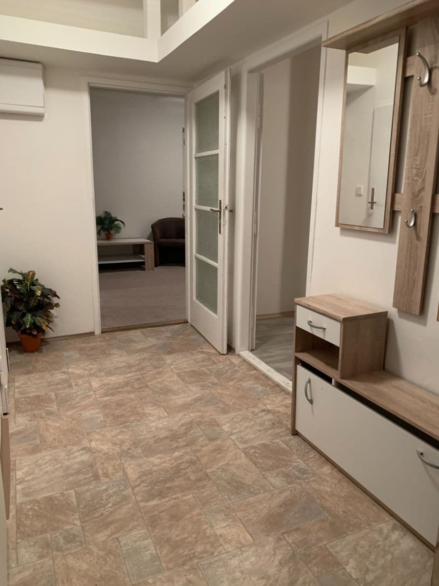 Pronájem bytu 1+1 38 m², Hvězdova, Praha, Praha Pronájem bytu 1+1 38 m², Hvězdova, Praha, Praha