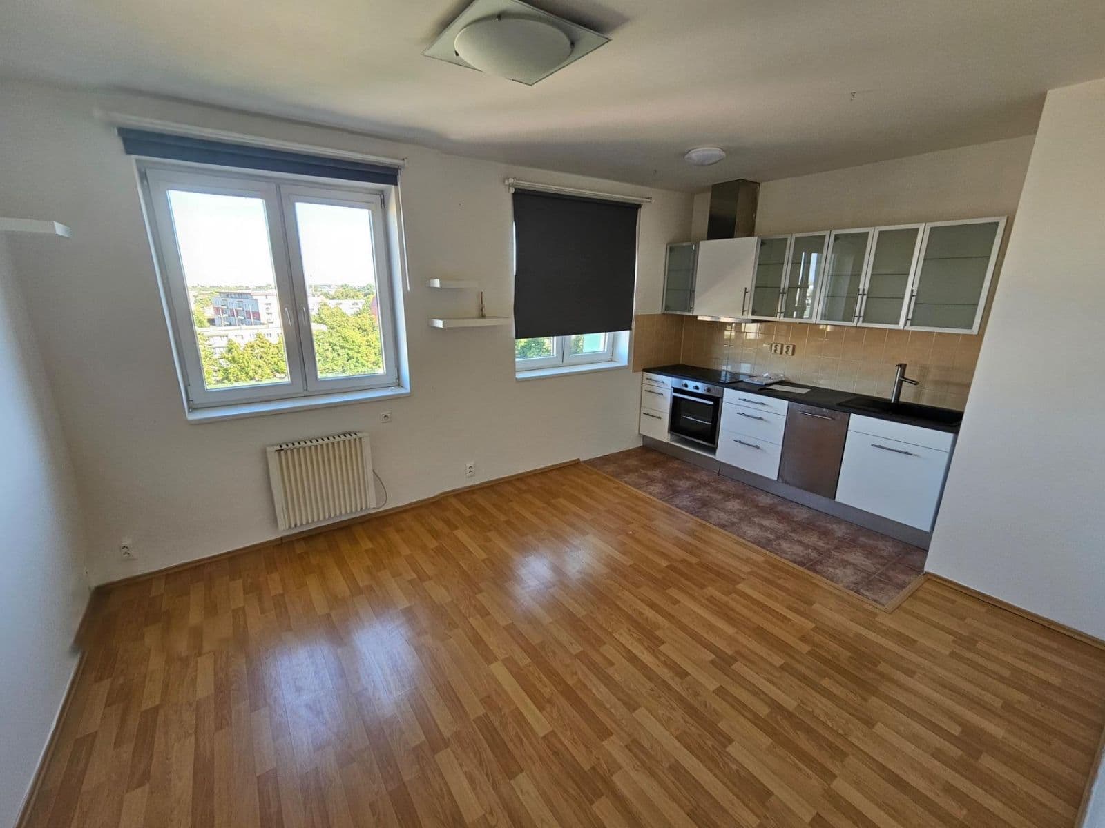 Pronájem bytu 2+kk 50 m², Tupolevova, Praha, Praha Pronájem bytu 2+kk 50 m², Tupolevova, Praha, Praha