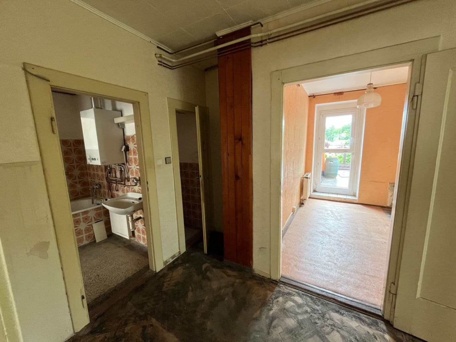 Prodej bytu 4+1 100 m², Hlavní, Aš, Karlovarský kraj Prodej bytu 4+1 100 m², Hlavní, Aš, Karlovarský kraj