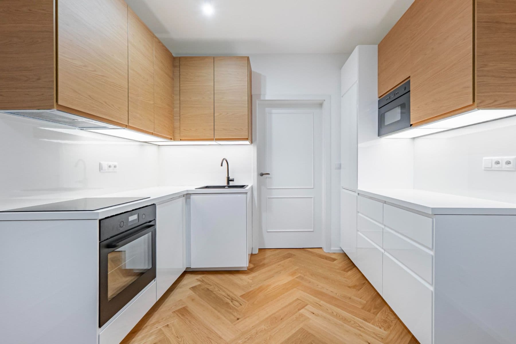 Pronájem bytu 2+kk 46 m², Vinohradská, Praha, Praha Pronájem bytu 2+kk 46 m², Vinohradská, Praha, Praha