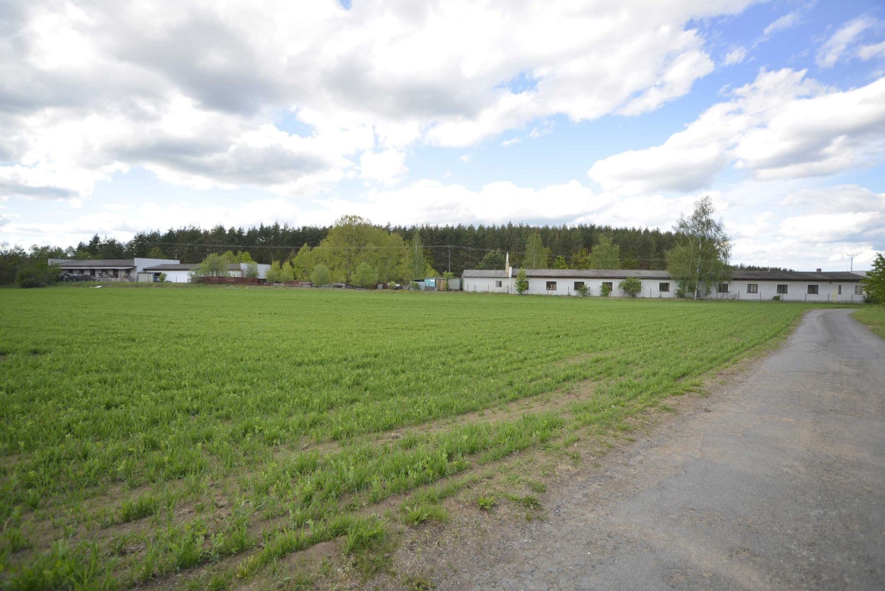 Prodej nebytového prostoru 2.324 m², 10229, Svatý Jan, Středočeský kraj Prodej nebytového prostoru 2.324 m², 10229, Svatý Jan, Středočeský kraj