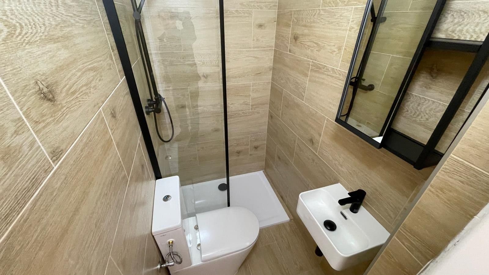 Pronájem bytu 1+kk 24 m², Na Dolinách, Praha, Praha Pronájem bytu 1+kk 24 m², Na Dolinách, Praha, Praha