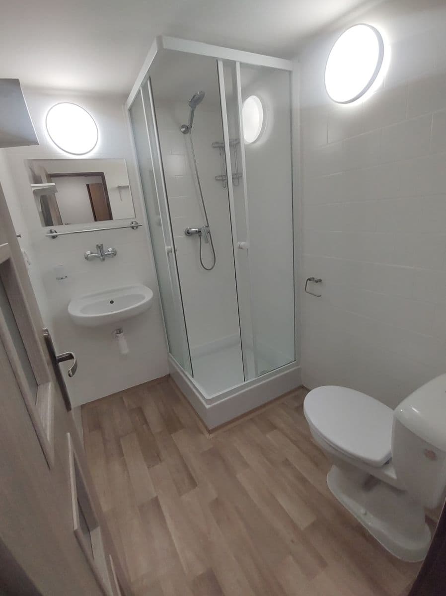 Pronájem bytu Garsoniéra 37 m², Masarykova, Litoměřice, Ústecký kraj Pronájem bytu Garsoniéra 37 m², Masarykova, Litoměřice, Ústecký kraj