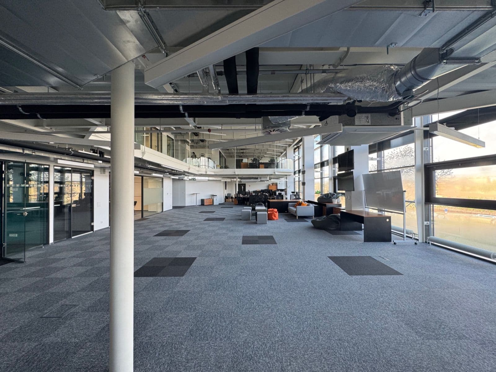 Pronájem kanceláře 983 m², Lazaretní, Brno, Jihomoravský kraj Pronájem kanceláře 983 m², Lazaretní, Brno, Jihomoravský kraj