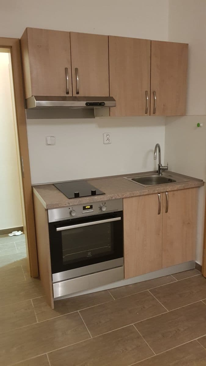 Pronájem bytu 2+kk 48 m², Nad Zlíchovem, Praha, Praha Pronájem bytu 2+kk 48 m², Nad Zlíchovem, Praha, Praha