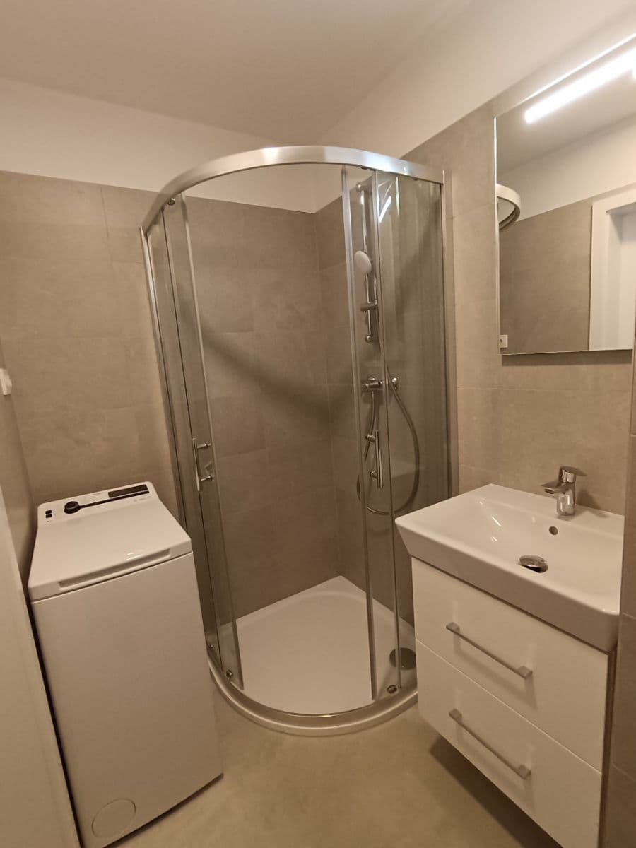 Pronájem bytu 1+kk 26 m², Křenová, Brno, Jihomoravský kraj Pronájem bytu 1+kk 26 m², Křenová, Brno, Jihomoravský kraj