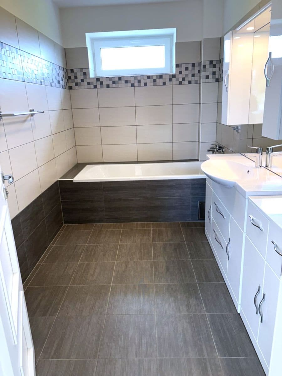 Pronájem domu 280 m², pozemek 900 m², Sulická, Sulice, Středočeský kraj Pronájem domu 280 m², pozemek 900 m², Sulická, Sulice, Středočeský kraj