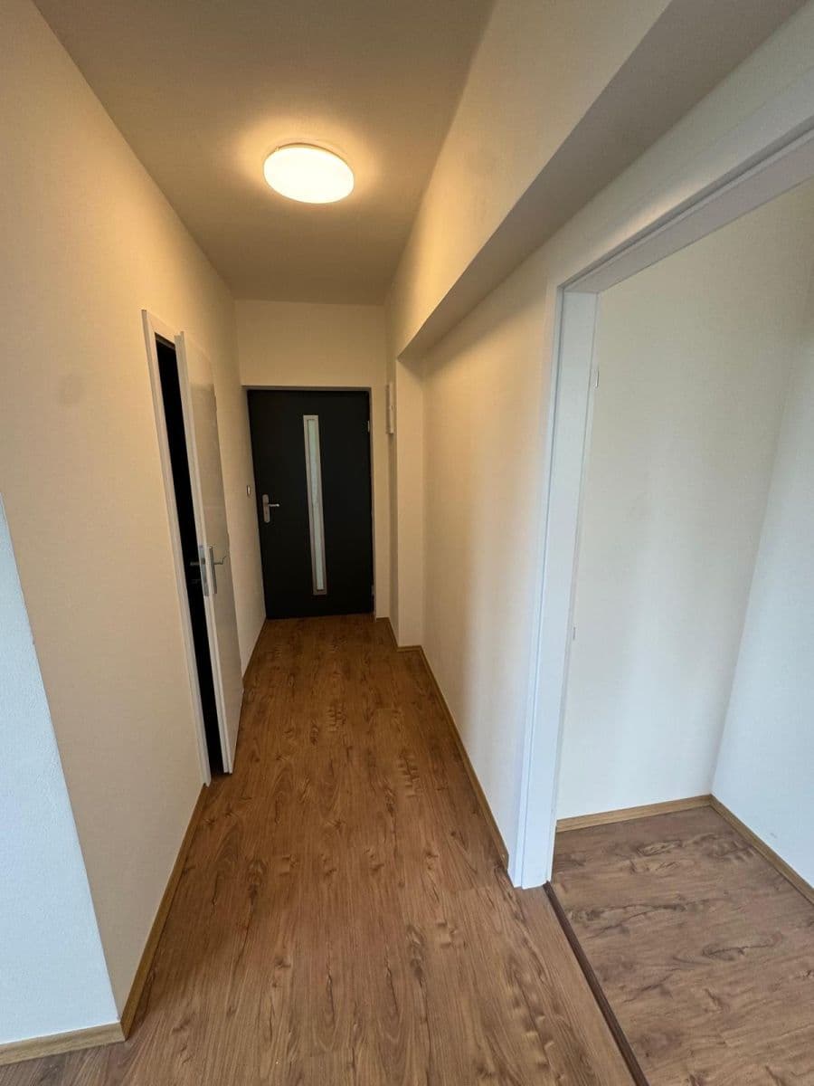 Pronájem bytu 2+kk 60 m², Choťánky, Středočeský kraj Pronájem bytu 2+kk 60 m², Choťánky, Středočeský kraj