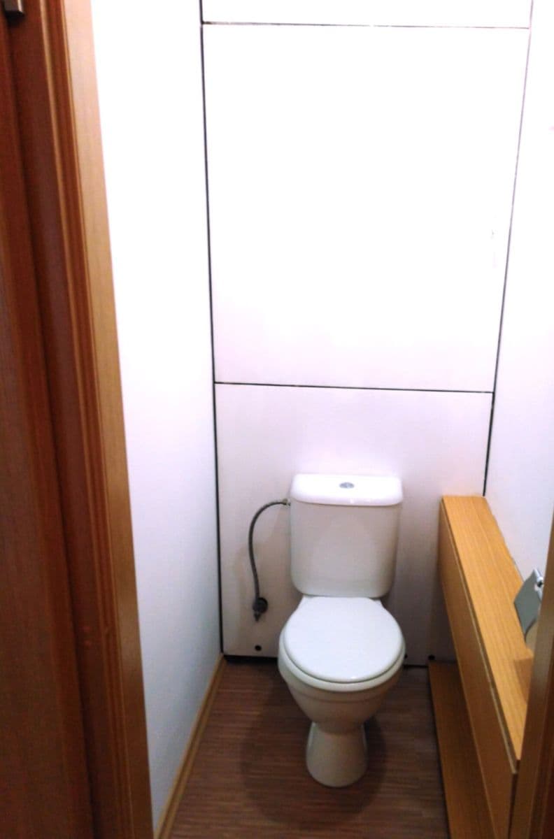 Pronájem bytu 3+1 68 m², Kaštanová, Olomouc, Olomoucký kraj Pronájem bytu 3+1 68 m², Kaštanová, Olomouc, Olomoucký kraj