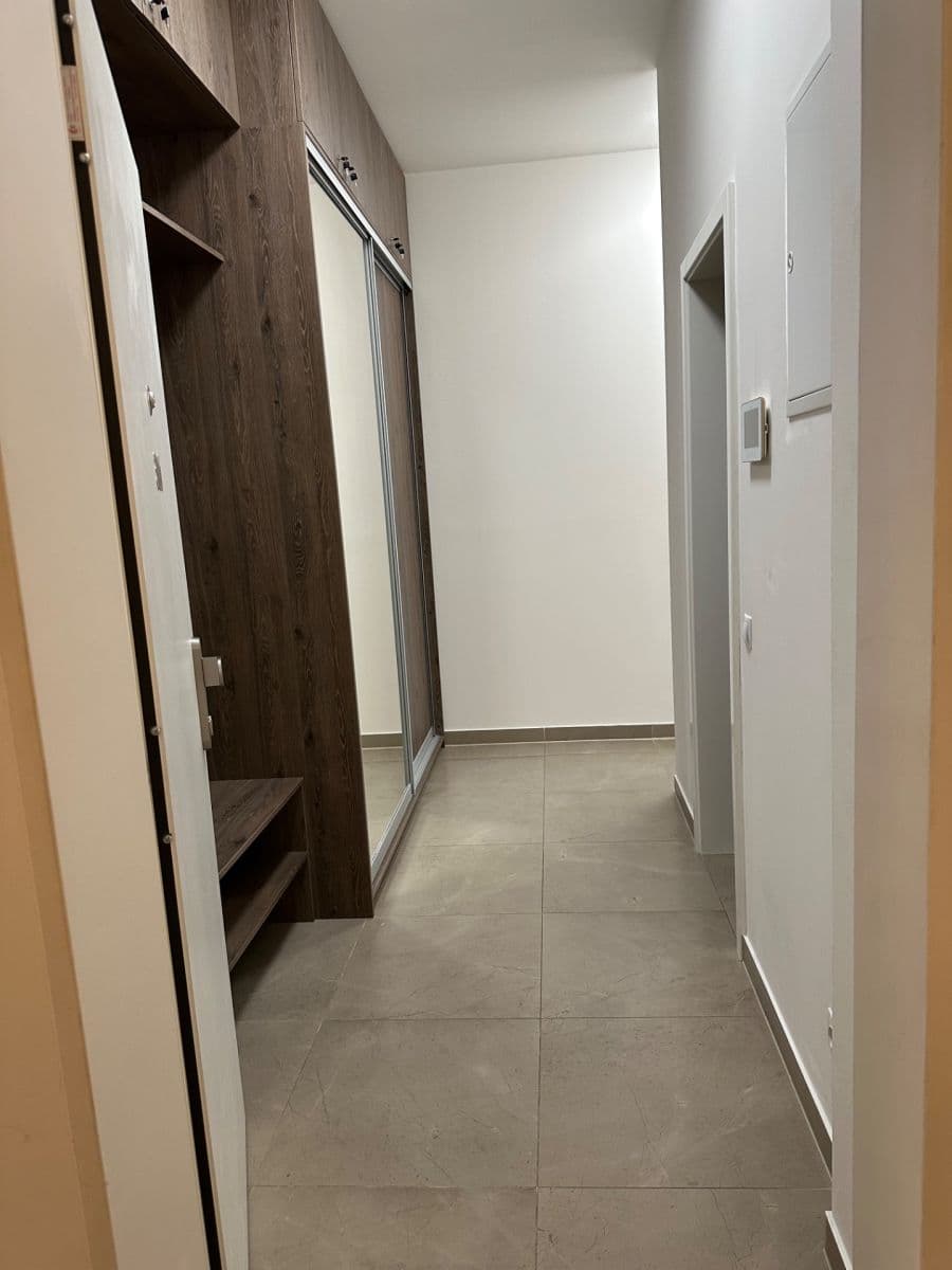 Prodej bytu 2+kk 56 m², Tyršova, Praha, Praha Prodej bytu 2+kk 56 m², Tyršova, Praha, Praha