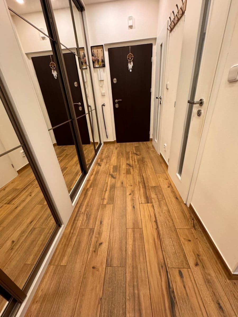 Pronájem bytu 2+1 51 m², Hiršlova, Praha, Praha Pronájem bytu 2+1 51 m², Hiršlova, Praha, Praha