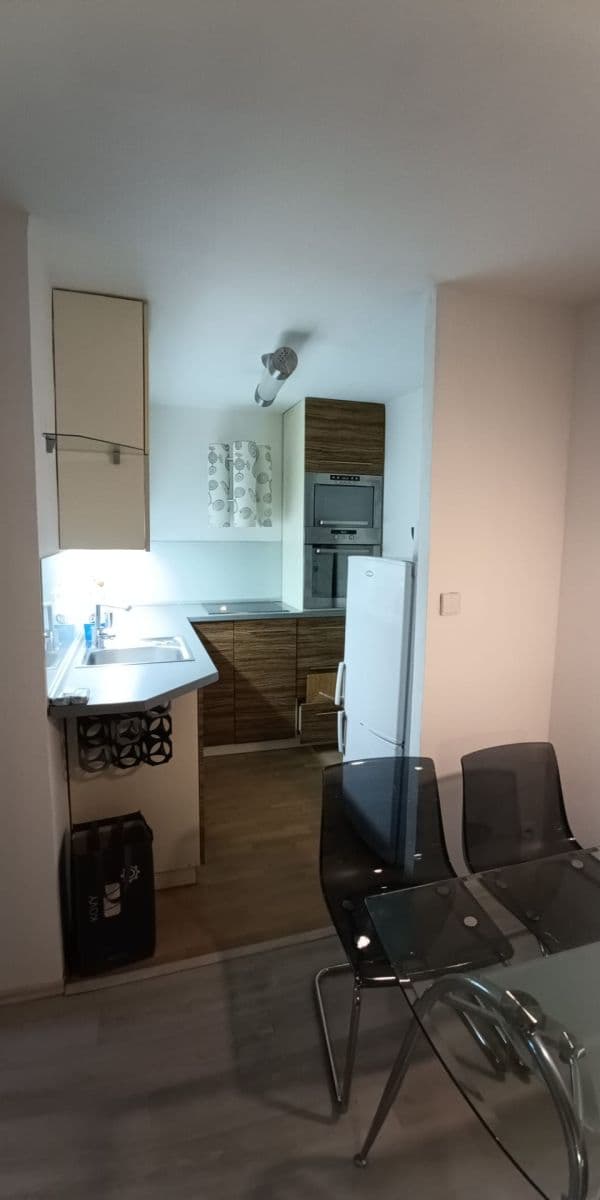 Pronájem bytu 2+kk 42 m², Pšenčíkova, Praha, Praha Pronájem bytu 2+kk 42 m², Pšenčíkova, Praha, Praha