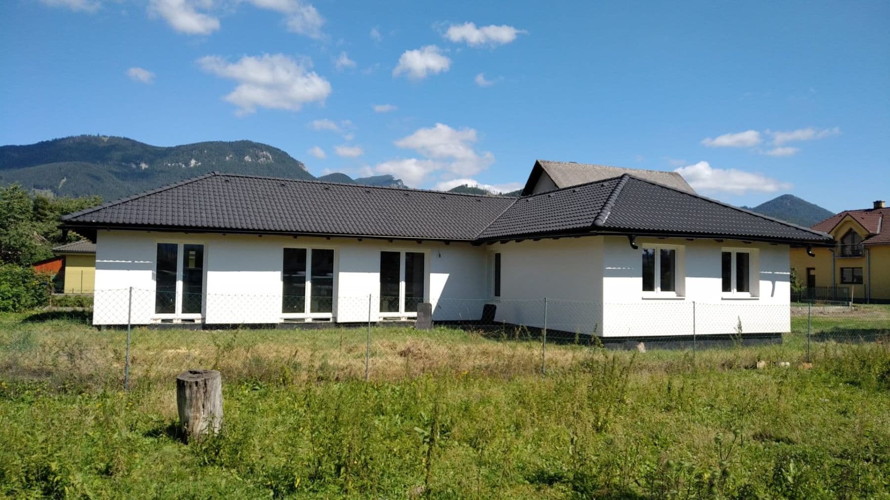 Prodej domu 140 m², pozemek 620 m², Ružomberok, Žilinský kraj Prodej domu 140 m², pozemek 620 m², Ružomberok, Žilinský kraj