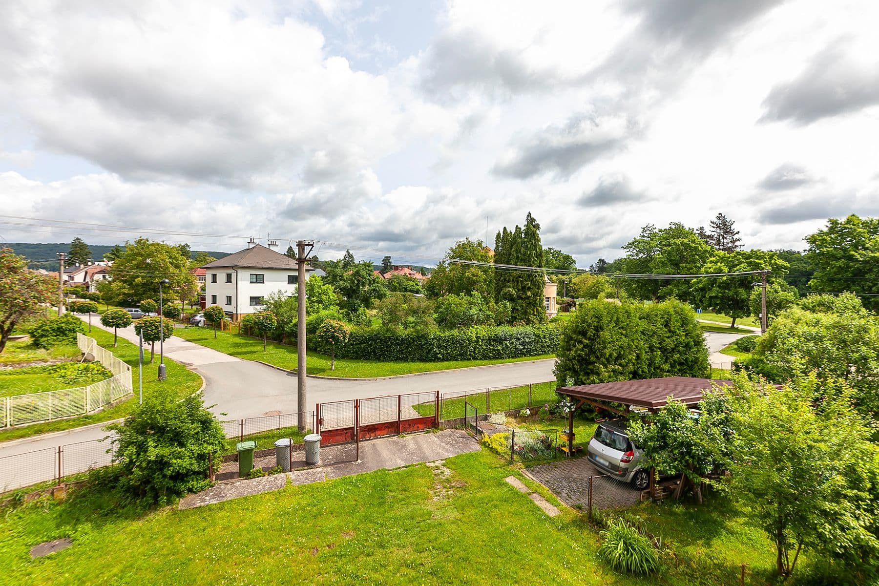 Prodej bytu 5+1 202 m², Jiráskovo nábřeží, Lázně Bělohrad, Královéhradecký kraj Prodej bytu 5+1 202 m², Jiráskovo nábřeží, Lázně Bělohrad, Královéhradecký kraj