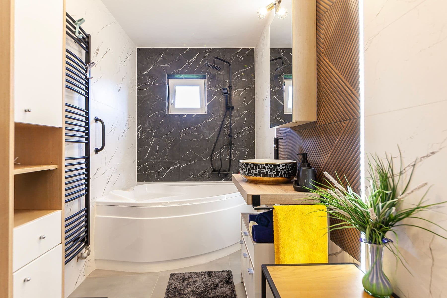 Prodej bytu 5+1 202 m², Jiráskovo nábřeží, Lázně Bělohrad, Královéhradecký kraj Prodej bytu 5+1 202 m², Jiráskovo nábřeží, Lázně Bělohrad, Královéhradecký kraj