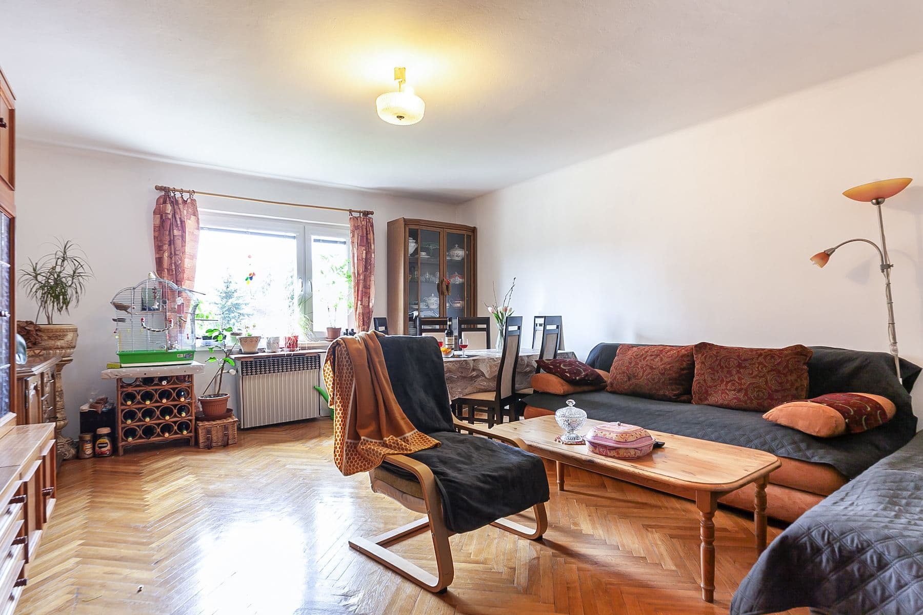 Prodej bytu 5+1 202 m², Jiráskovo nábřeží, Lázně Bělohrad, Královéhradecký kraj Prodej bytu 5+1 202 m², Jiráskovo nábřeží, Lázně Bělohrad, Královéhradecký kraj